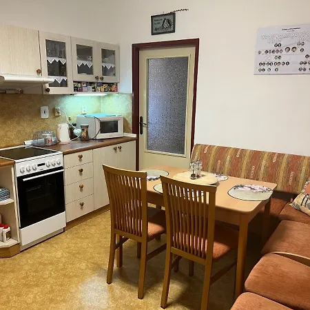 Vakantiehuis Prizemi Rodinneho Domu *