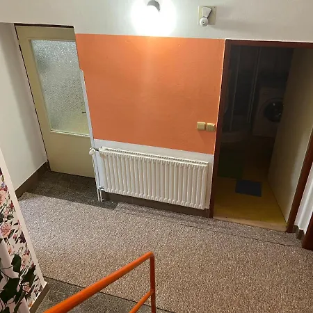 Vakantiehuis Prizemi Rodinneho Domu Kostalov